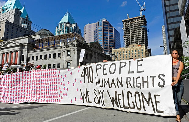 Welcome banner and march
