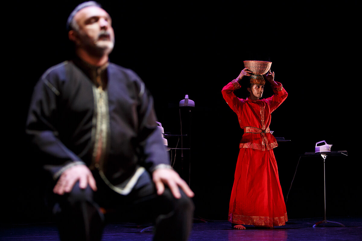 Sinha Danse 2017 - Burning Skin - Roger Sinha - Mark Medrano Image credit: David Hou