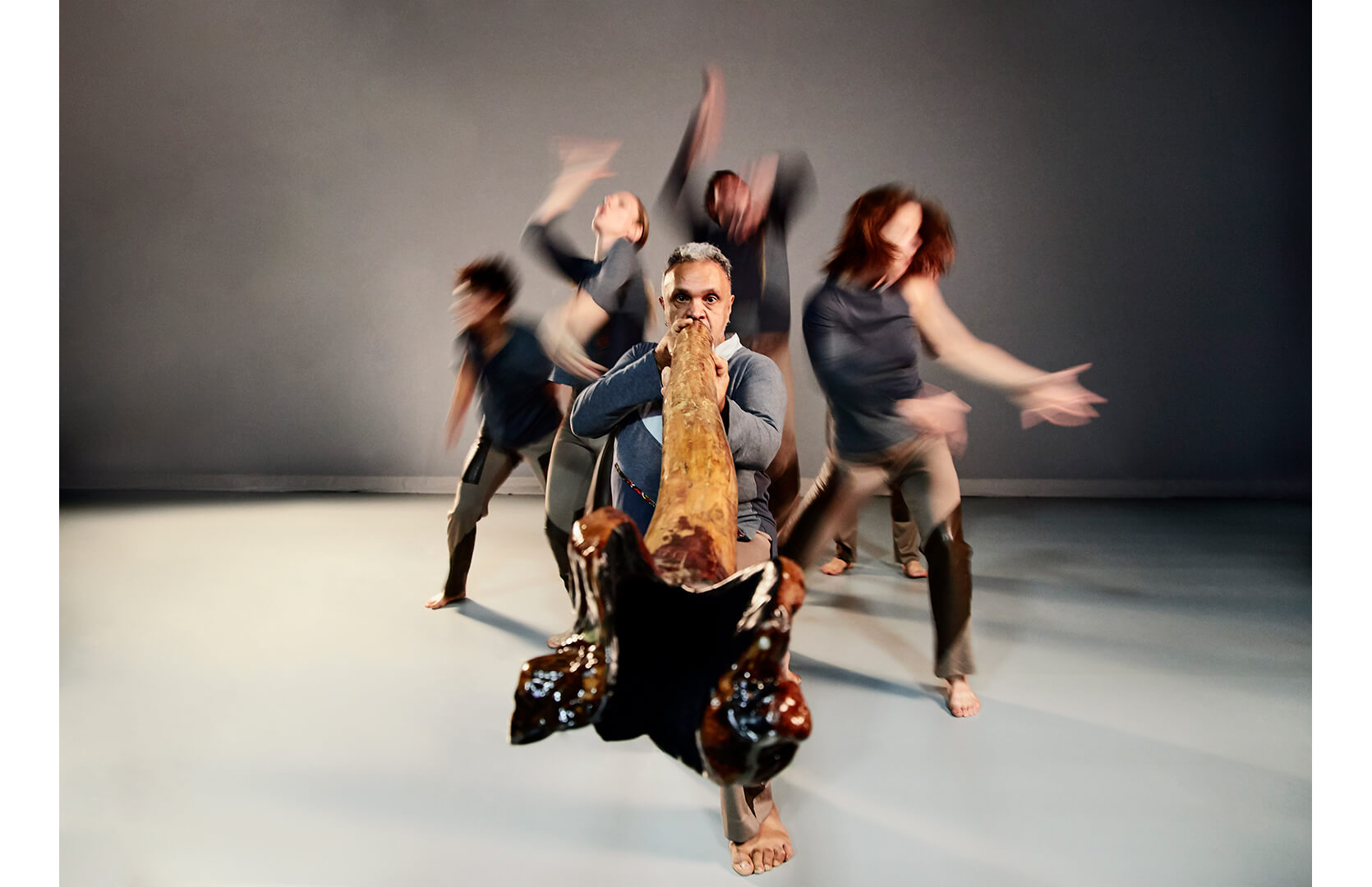 Sinha Danse 2020, Out Of Bark And Bone, Roger Sinha. Image credit: Vitor Munhoz