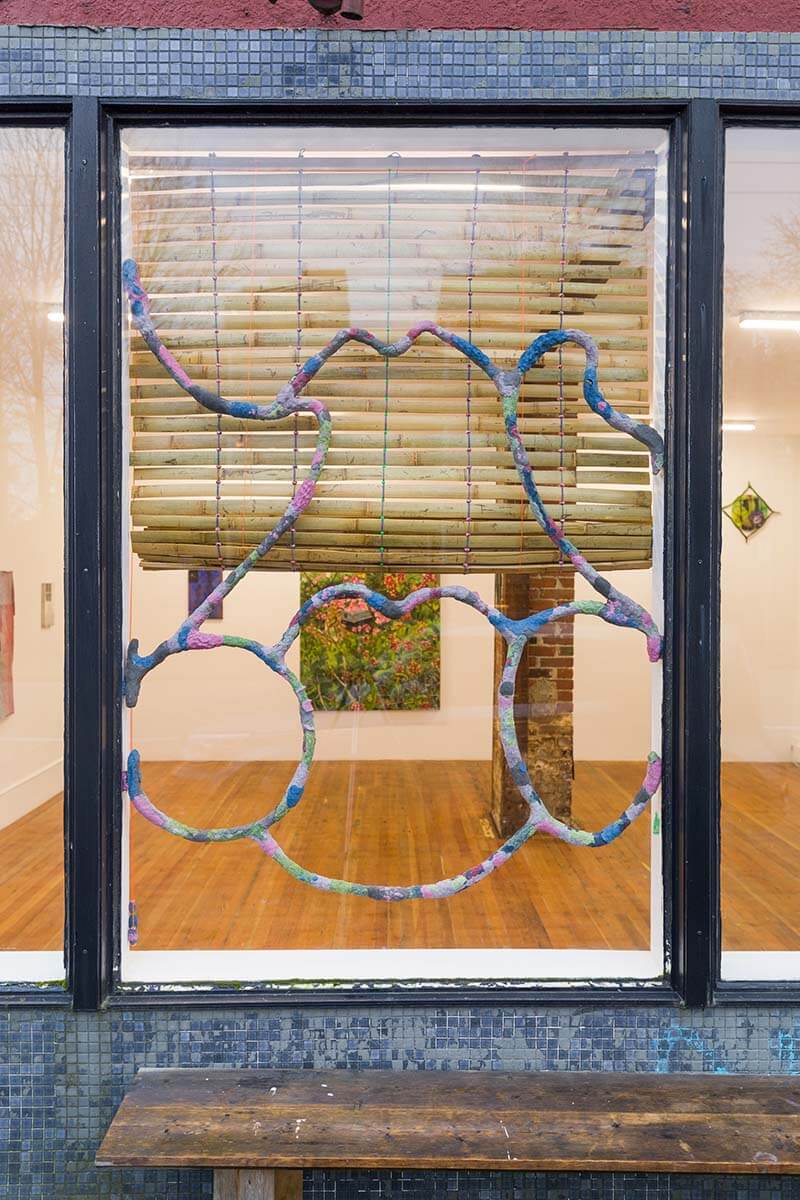 Splinter awe !!; 2021; Blinds and window bar sculpture in collaboration with Nadya Isabella and Aubin Kwon; Paper, flour, salt, glue, wire, dye, bamboo, hemlock, tung oil, cotton twine, nylon string, beads; Dimensions variable, Installation view from ‘Splinter awe !!’; Photography by Dennis Ha