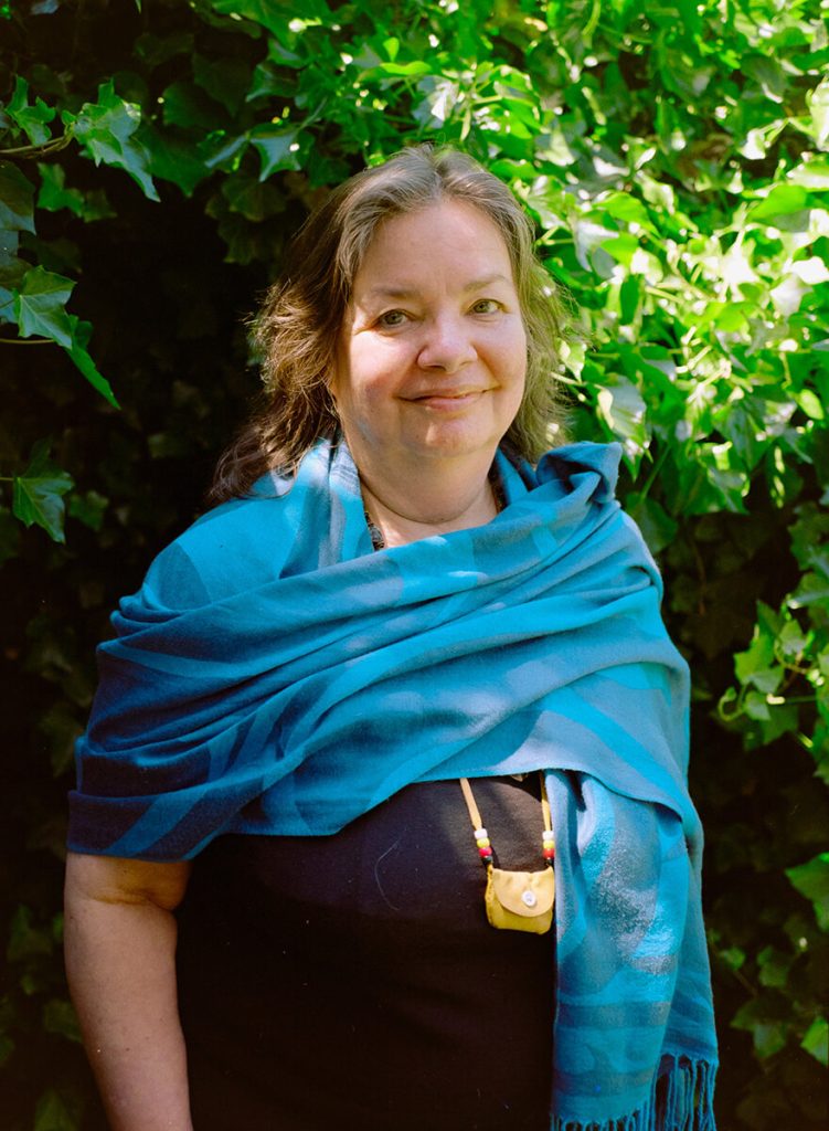 Gathering Image 18 - Sharon Brass - June 25 2022