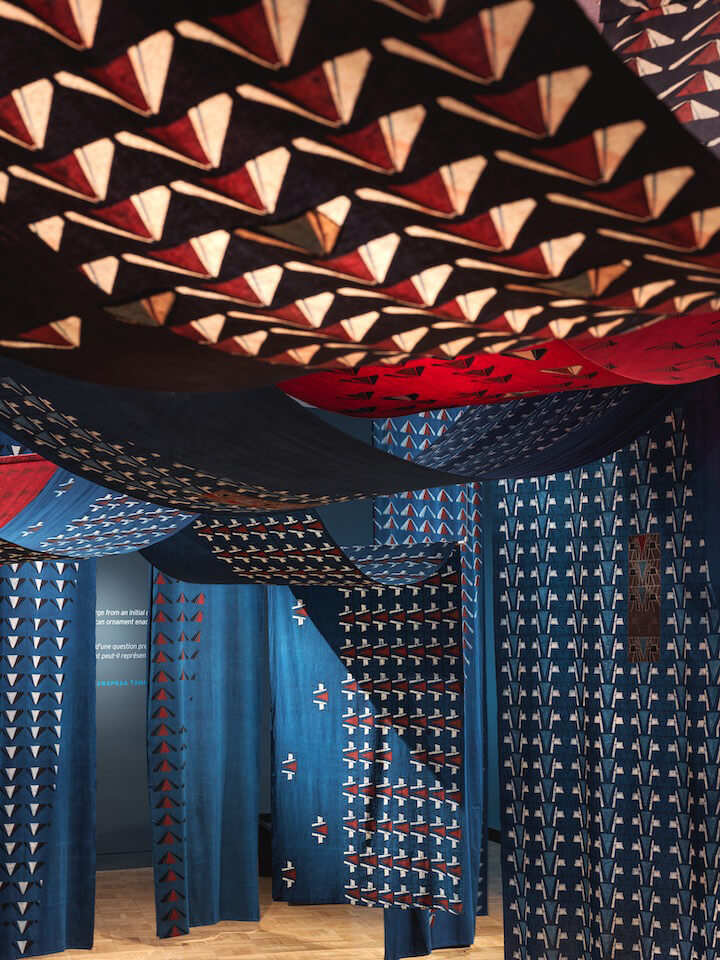 Swapnaa Tamhane, Mobile Palace (detail of insallation), 2019-2021, natural dyes and applique on cotton. Photo Paul Eekhoff, ROM.